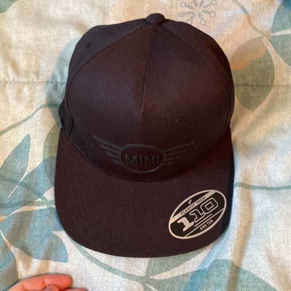 Mini Cooper hat - Picture 2 of 5